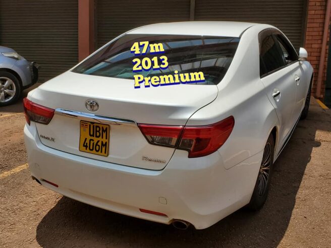 Toyota Mark X Premium 2013