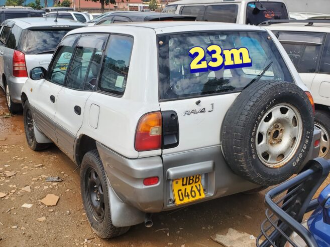 Toyota RAV 4 J