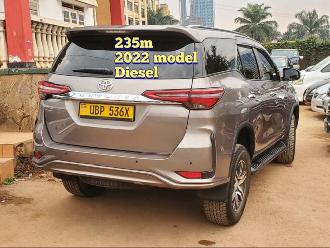 Toyota Fortuner 2022 (Diesel)