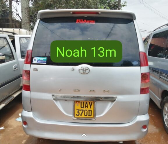 Toyota Noah S