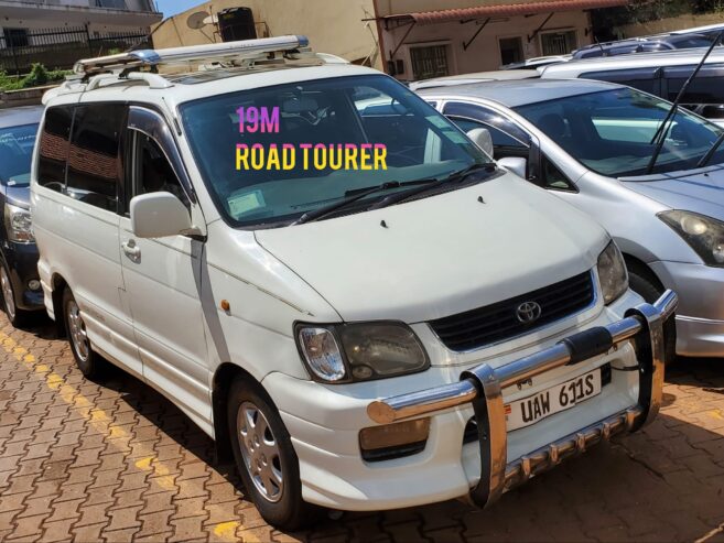 Toyota Noah road Tourer