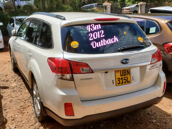 Subaru Outback 2012