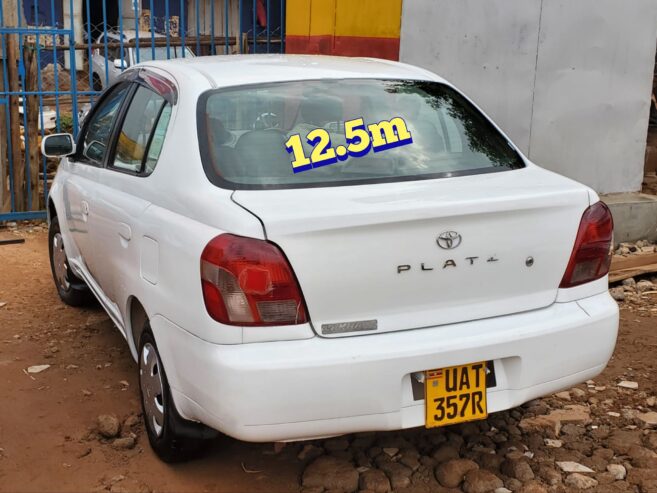 Toyota Platz