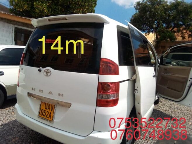 Toyota Noah X