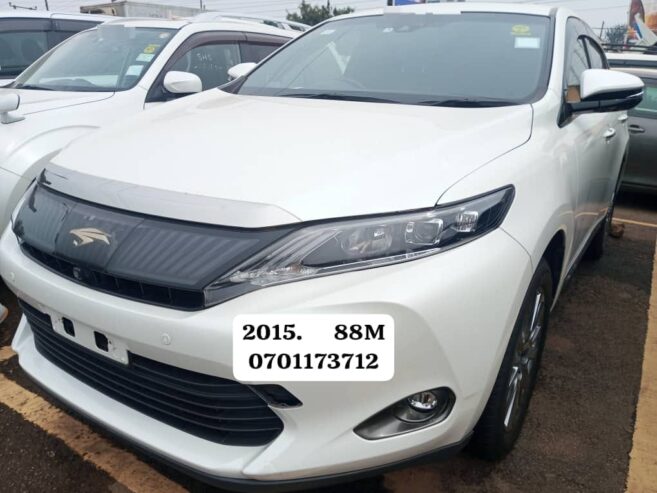 Toyota harrier 2015