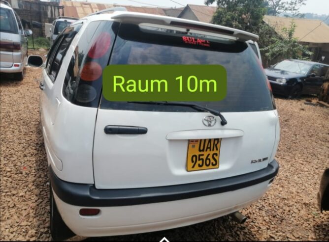 Toyota Raum