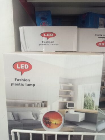 Fashion plastic lamp