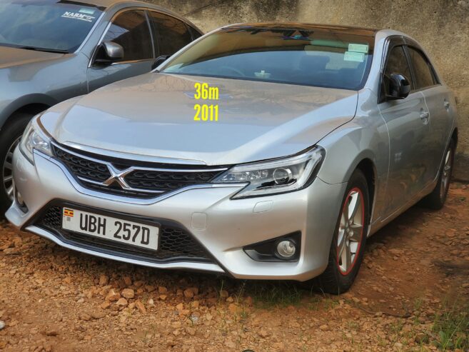 toyota mark x 2011