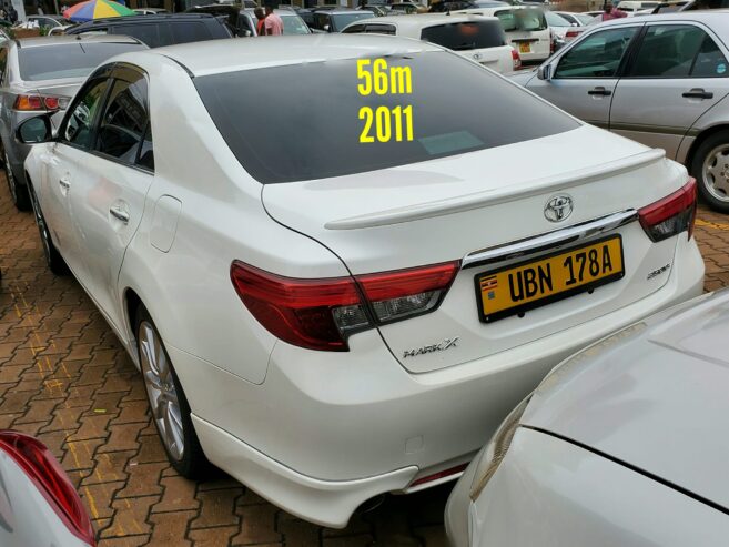 Toyota Mark X 2011