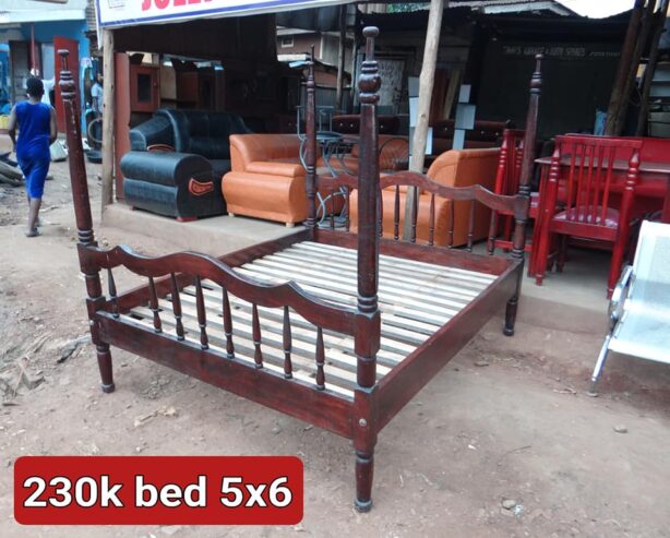 5*6 Wooden Bed