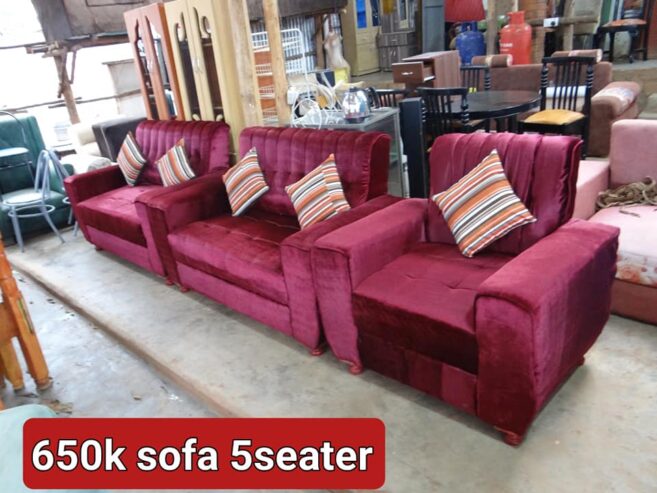 Maroon 5 seater sofa set