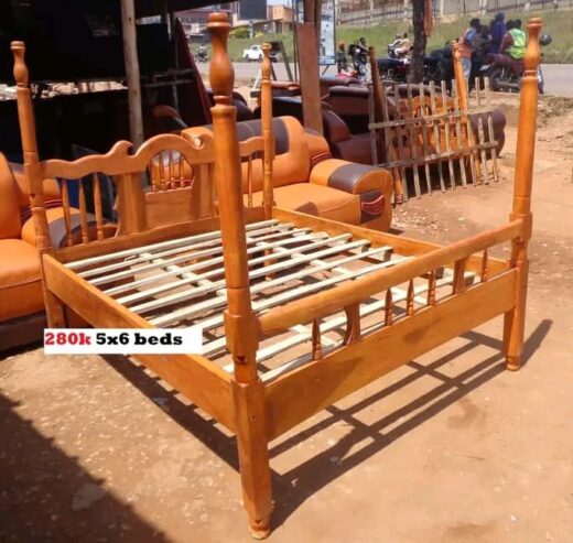 5*6 wooden bed