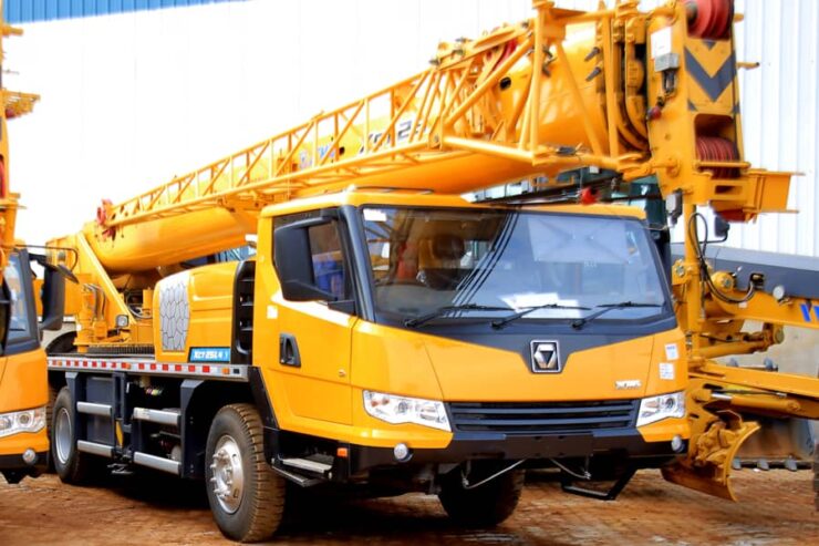 XCMG TRUCK CRANE