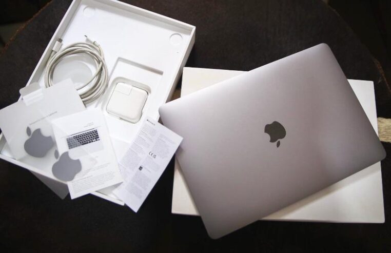 MacBook Air