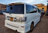 Toyota Alphard AWD