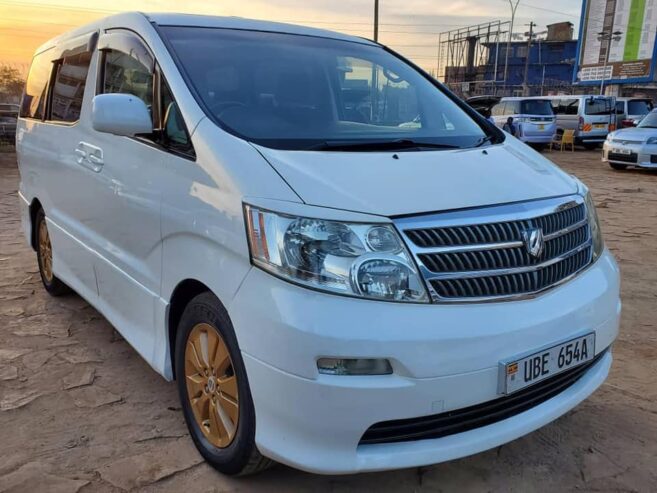 Toyota Alphard AWD