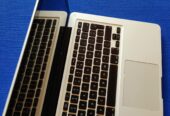 Apple MacBook Pro 2008