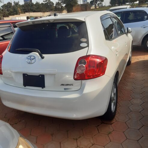 Toyota Auris model 2008