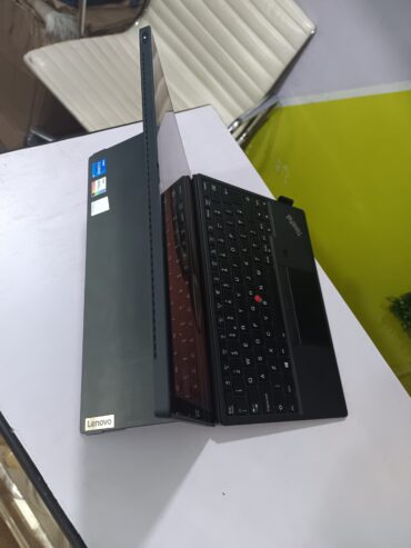 Lenovo Thinkpad x12