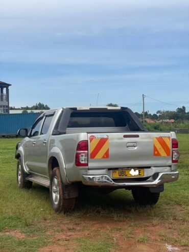 Toyota Hilux model 2010