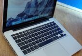 Apple MacBook Pro 13-Inch 2012