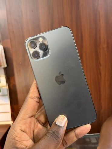 Iphone 12 pro on sale 1.85m