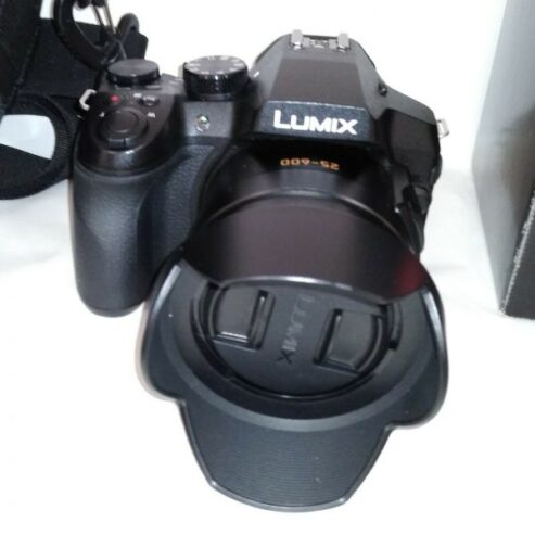 PANASONIC LUMIX DMC-FZ300 4K DIGITAL CAMERA