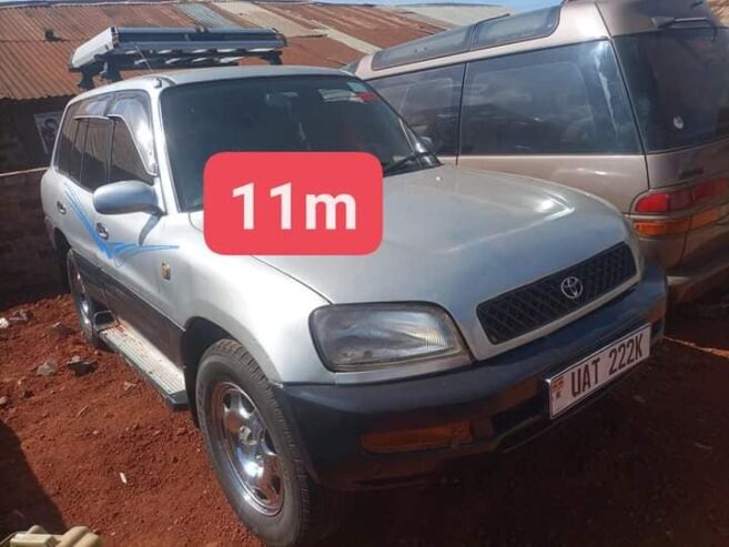 TOYOTA RAV 4