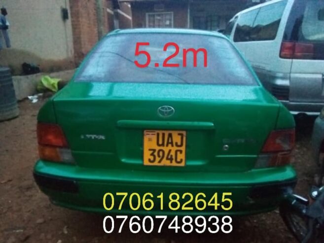 toyota corsa GREEN colour