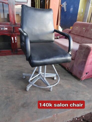 Saloon Chair