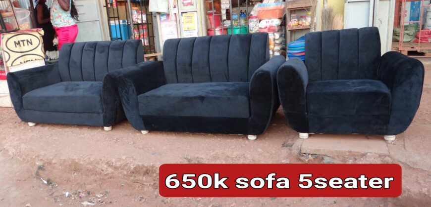 5 seater Black sofa set