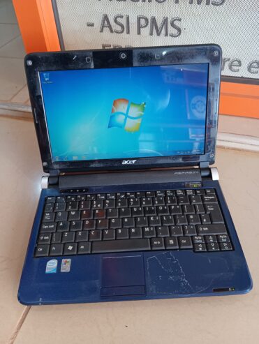 Acer Aspire One mini laptop