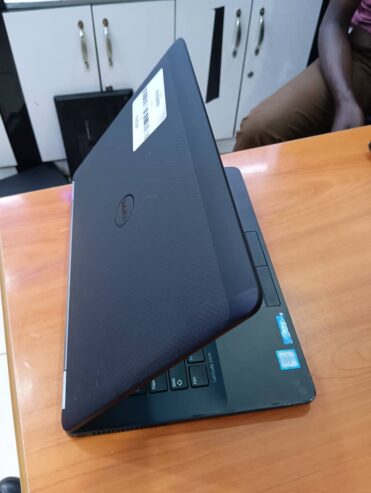 Dell Latitude 7290