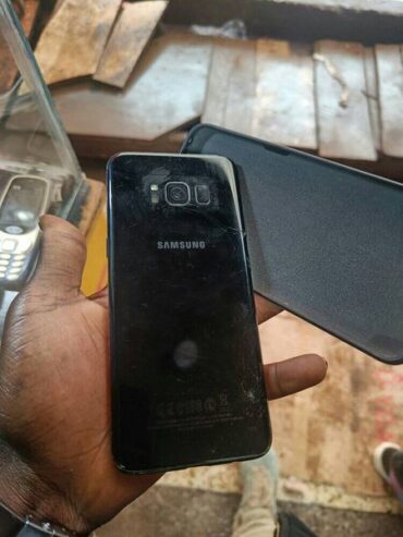 Samsung S8 at 200k