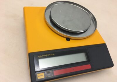 Sartorius-Laboratory-Scales-Analytical-Balance-L420P-1