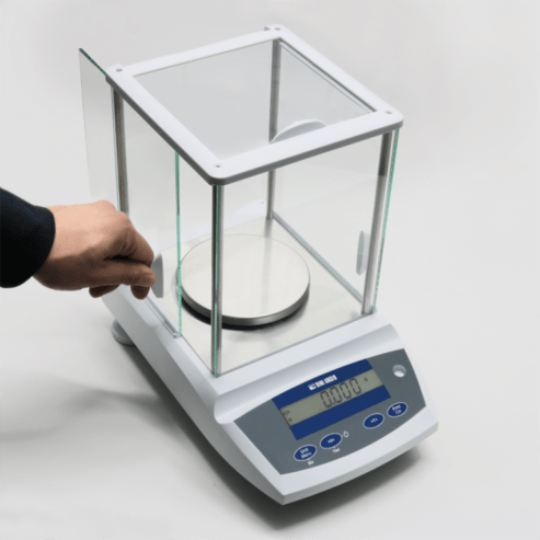 Best analytical weighing scales for lab use