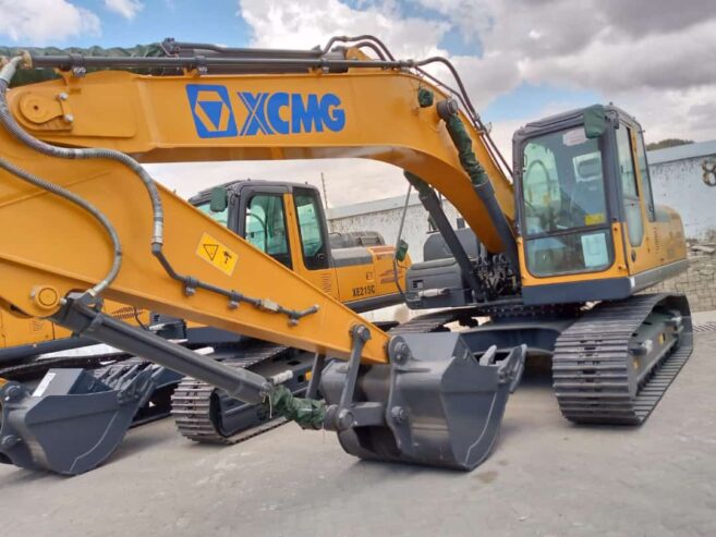 XCMG XE370CA Excavator