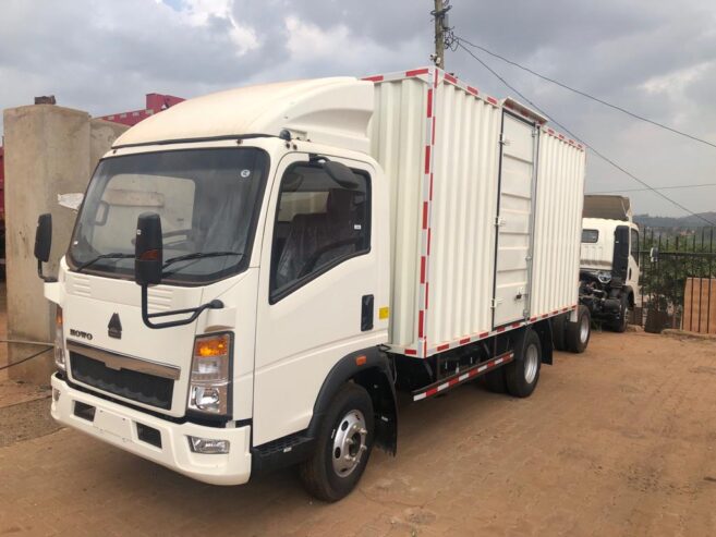 sinotruck4*2 cargo truck