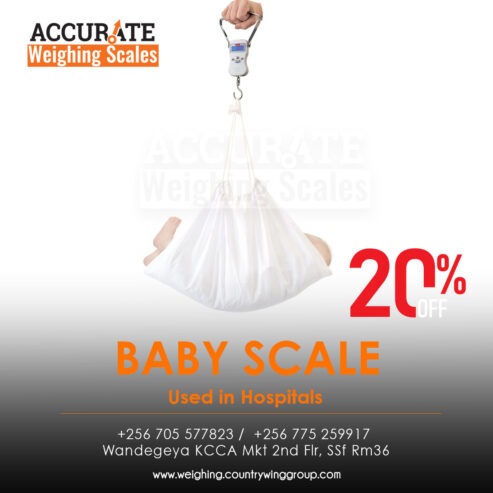 Digital baby scales with plastic scoop platform for babies