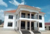 7bedroomed house for sale in Nakwero