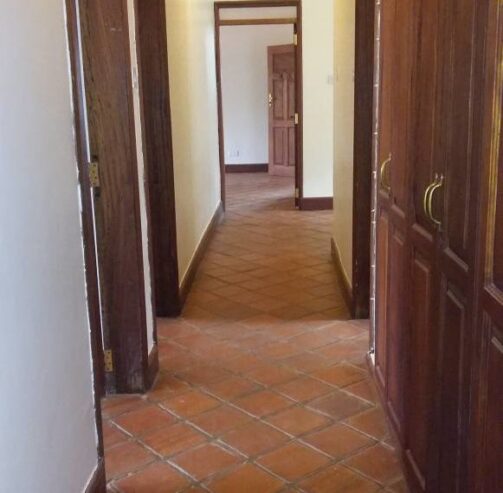 6 Bedroom house for sale in Makindye Kizungu