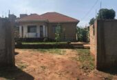 3 Bedroom house for sale in Kira