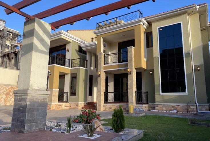 Exquisite Mansion For Sale In Kyanja