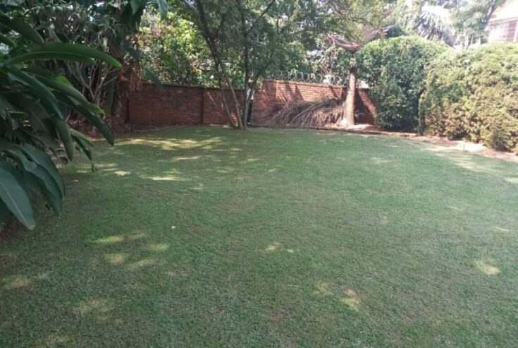 6 Bedroom house for Sale in Muyenga