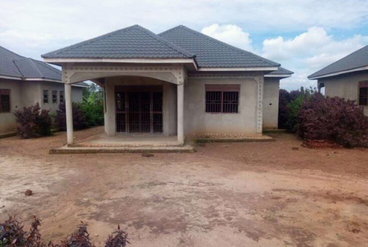 3 houses with 3-Bedrooms for sale in Gayaza