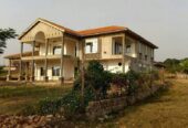 HOUSE FOR SALE IN GARUGA TOUCHING LAKE