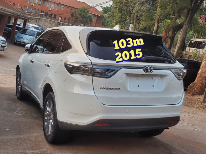 Toyota Harrier 2015