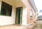 Namugongo nabusugwe 600k spacious three bedroom and two bath