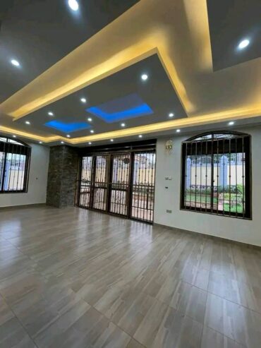 House for rent in Najjera buwate, five bedrooms