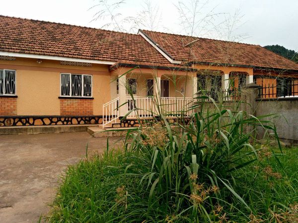 Property for sale in Ntinda, two houses in one on 22 decimal
